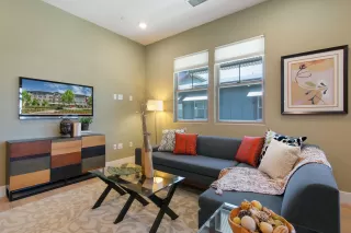 Photo #6: 20029284 Listing