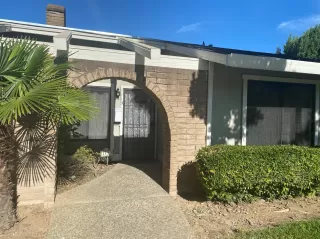 Photo #2: 20029347 Listing