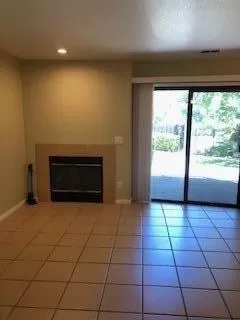 Photo #1: 20029392 Listing 