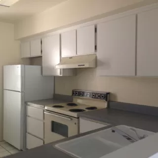 Photo #5: 20029398 Listing