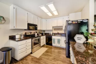 Photo #6: 20029975 Listing 