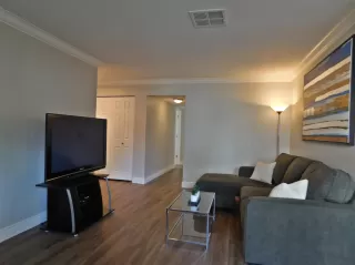 Photo #5: 20030055 Listing