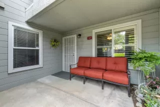 Photo #1: 20030159 Listing 