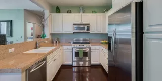 Photo #2: 20030244 Listing