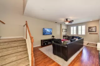 Photo #4: 20030486 Listing