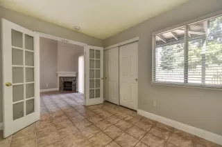 Photo #6: 20030741 Listing 