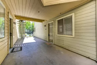 Photo #3: 20031088 Listing