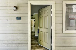 Photo #4: 20031088 Listing