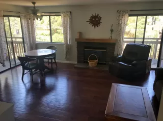 Photo #4: 20031215 Listing 