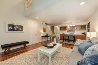 Photo #6: 20031242 Listing