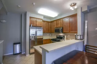 Photo #5: 20031445 Listing 