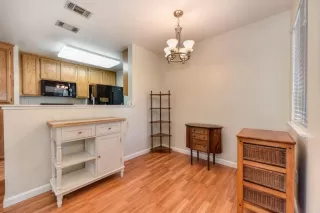 Photo #6: 20031485 Listing 