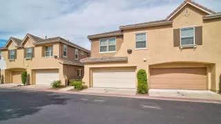 Photo #1: 20031493 Listing