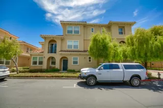 Photo #3: 20031582 Listing