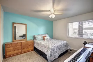 Photo #6: 20031611 Listing