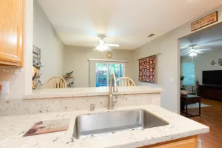 Photo #5: 20031878 Listing 