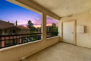 Photo #2: 20032057 Listing 