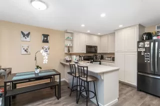 Photo #5: 20032464 Listing 