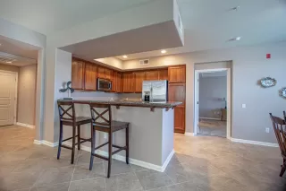 Photo #2: 20032549 Listing