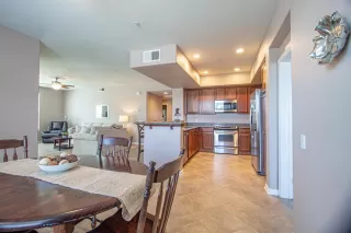 Photo #4: 20032549 Listing