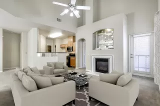 Photo #1: 20032867 Listing