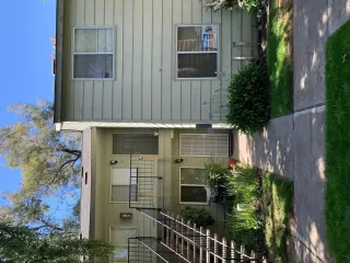 Photo #2: 20033035 Listing