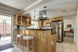 Photo #4: 20033274 Listing 