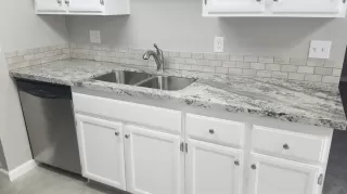 Photo #4: 20033469 Listing