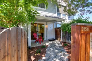 Photo #1: 20033589 Listing