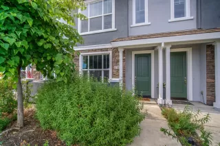 Photo #1: 20033881 Listing