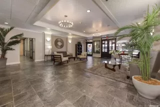 Photo #2: 20034121 Listing
