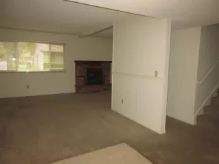 Photo #2: 20034331 Listing 