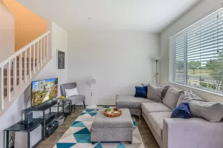 Photo #6: 20034474 Listing