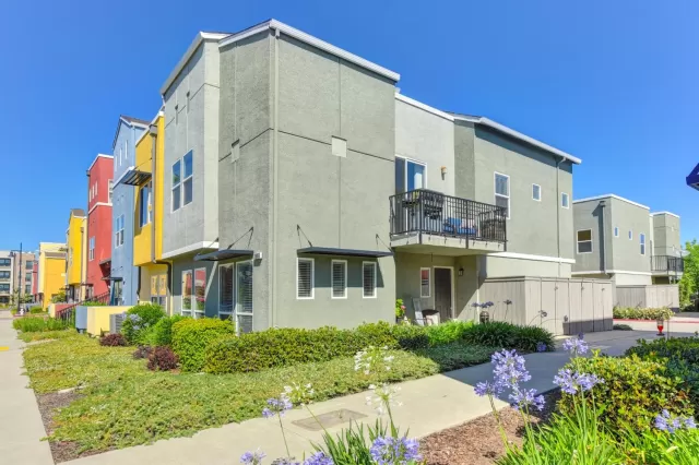MLS: 20034526 Condo For Sale