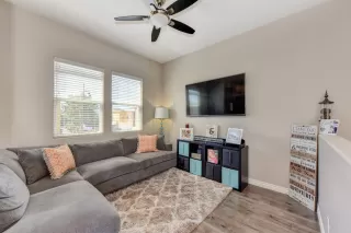 Photo #5: 20034526 Listing 