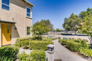 Photo #2: 20034606 Listing 