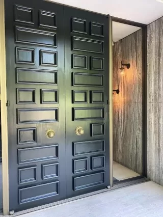 Photo #2: 20035284 Listing