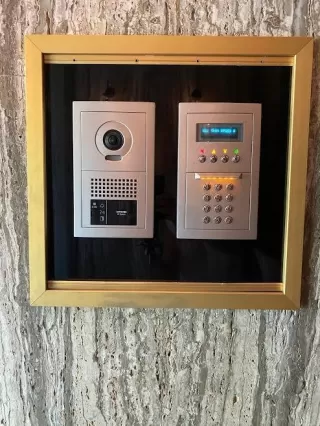 Photo #3: 20035284 Listing