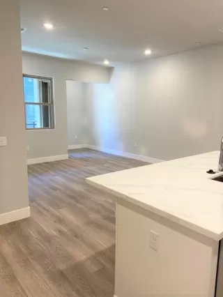 Photo #3: 20035480 Listing