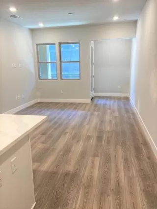 Photo #4: 20035480 Listing