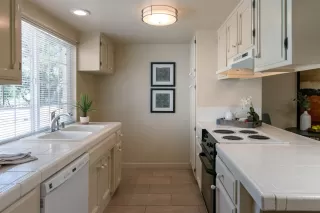 Photo #3: 20035567 Listing 