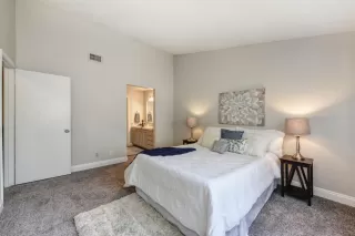 Photo #3: 20035636 Listing