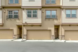 Photo #2: 20035708 Listing