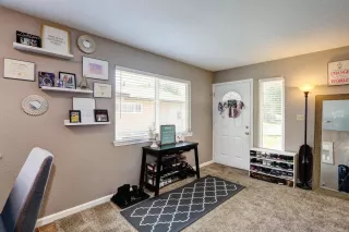 Photo #4: 20035823 Listing 