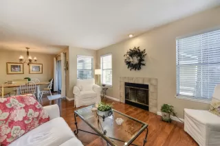Photo #6: 20035897 Listing 