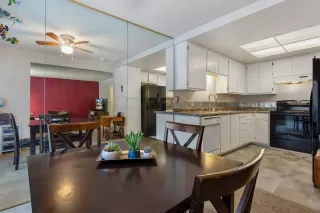 Photo #1: 20036495 Listing