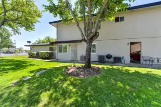 Photo #2: 20036717 Listing 