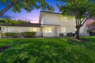 Photo #4: 20036717 Listing 