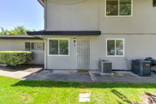 Photo #5: 20036717 Listing 