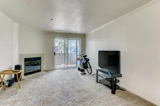 Photo #3: 20036893 Listing